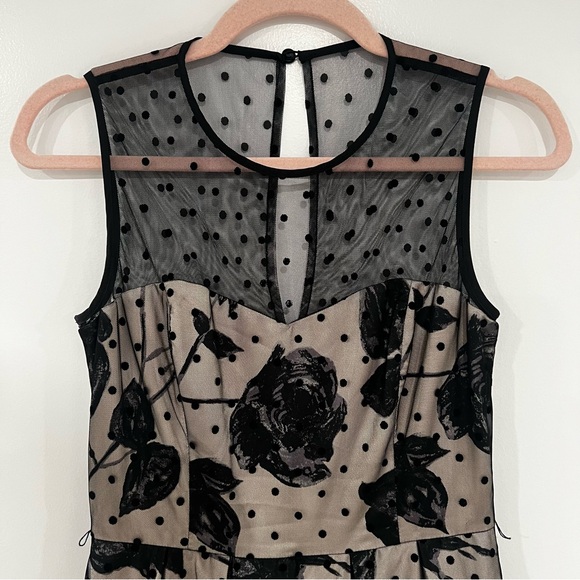 Eliza J Women’s Sz 4 Swiss Dot Floral Mesh Overlay Fit & Flare Dress Black - Picture 4 of 12